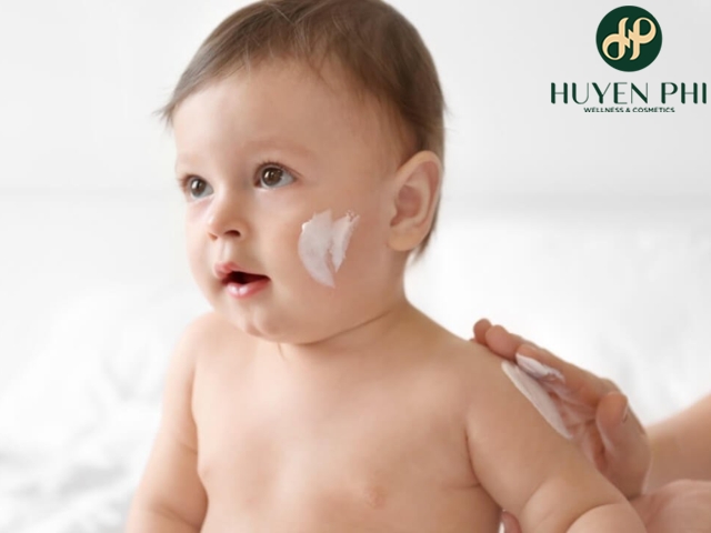 bao nhiêu tuổi dùng được kem chống nắng