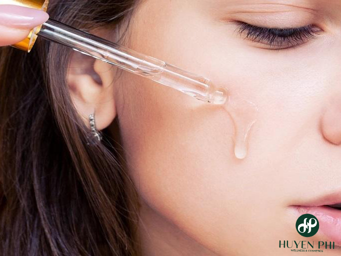 bôi serum trước hay kem chống nắng trước