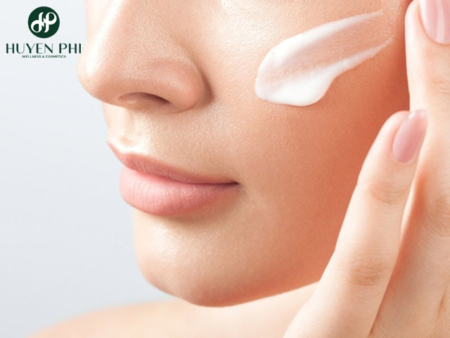 thoa kem chống nắng trước hay sau serum