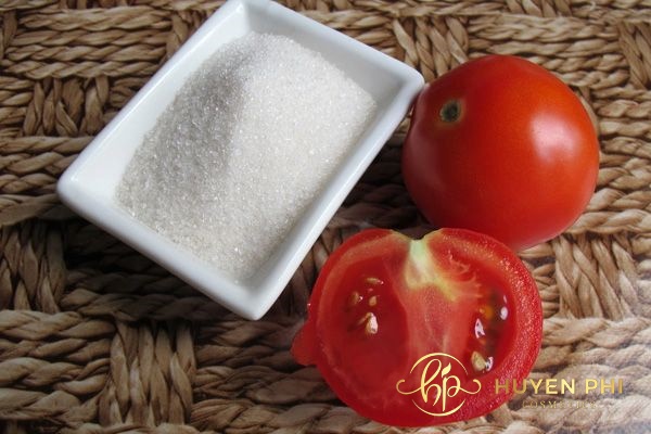 tẩy da chết bằng đường và mật ong