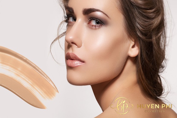 chỉ dùng kem nền có được không