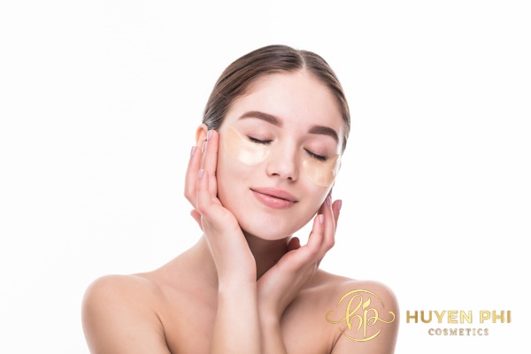 Tẩy tế bào chết lấy lại làn da tươi sáng 