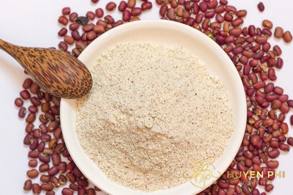 lỗ chân lông ở tay bị thâm