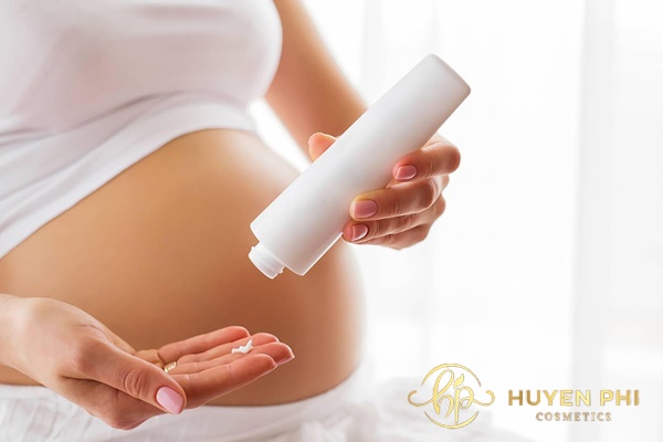 có bầu xài kem body được không