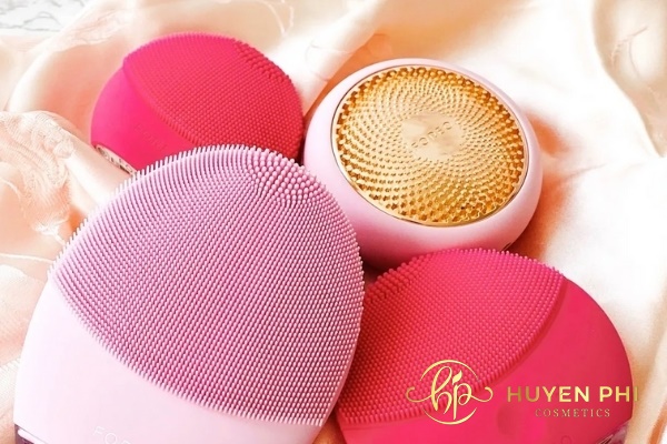 Máy rửa mặt dễ gây tổn thương cho da nhạy cảm