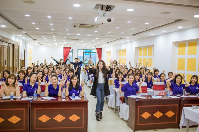 Mỹ phẩm Huyền Phi: “Thượng tôn pháp luật là bước đầu khẳng định sản phẩm tốt”