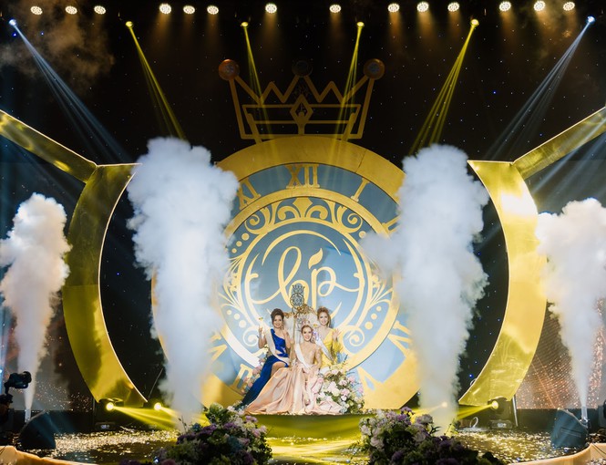 "Đêm tiệc Nữ Vương" hoành tráng, quy tụ dàn Tiktoker nổi tiếng và ca sĩ điển trai Quân A.P