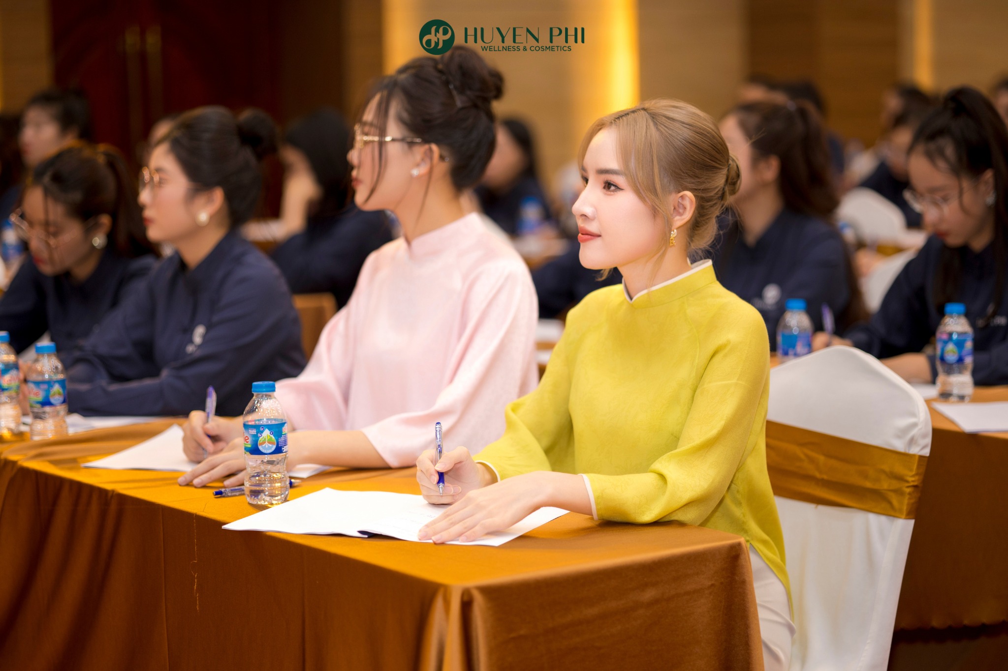 GĐKD Huyền Phi Trần Thị Thao