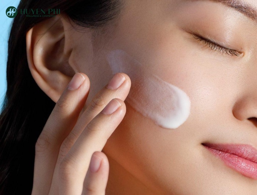 phục hồi da cháy nắng