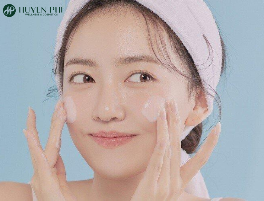 Tranexamic Acid Va Niacinamide 4