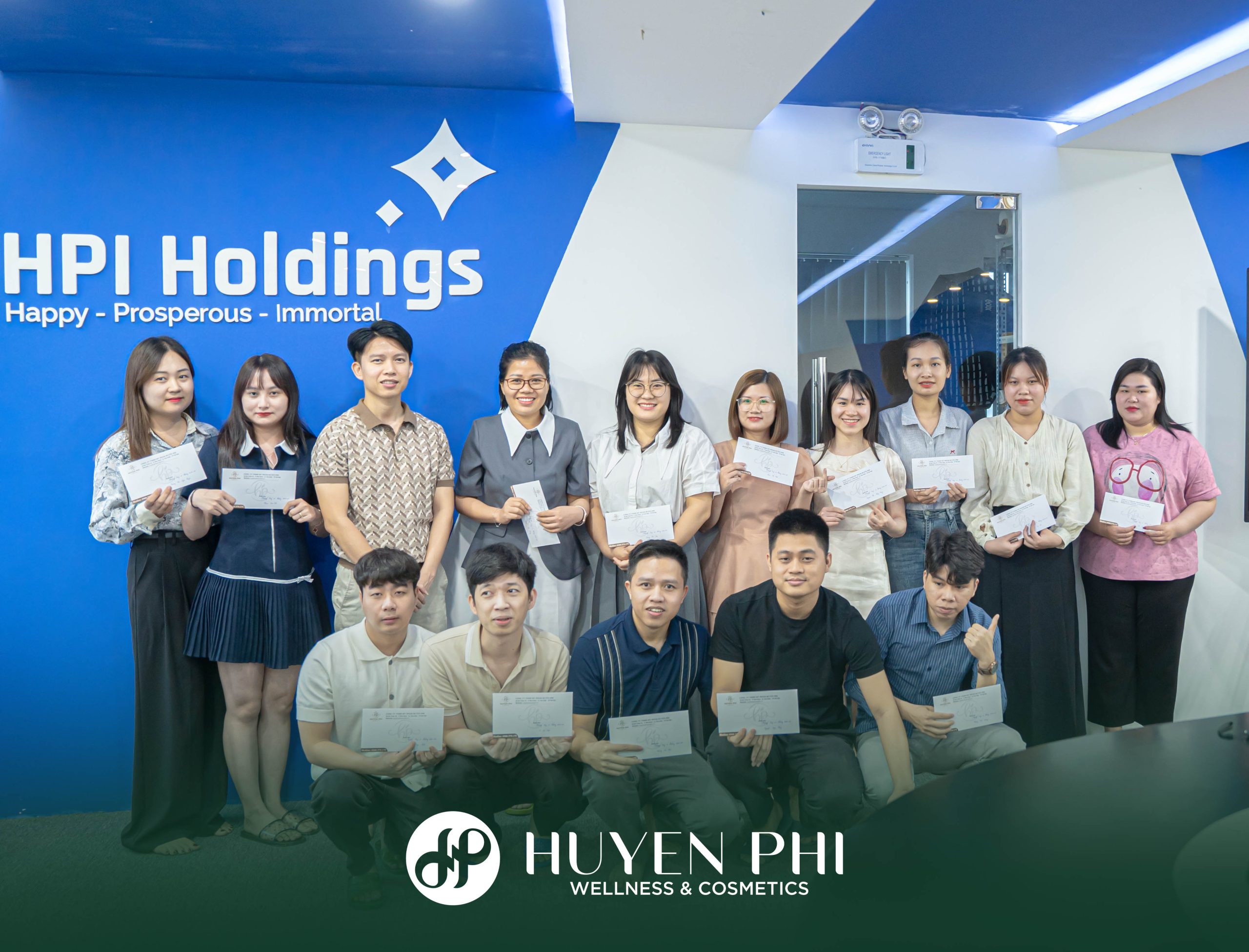 Huyền Phi Wellness & Cosmetics 2