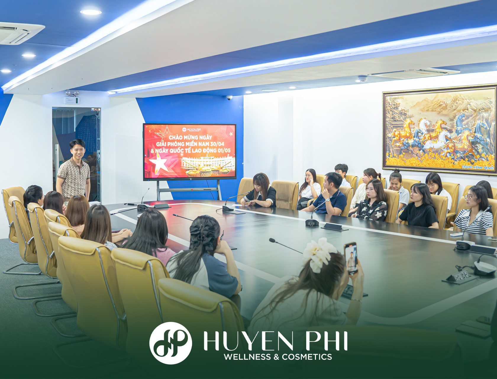 Huyền Phi Wellness & Cosmetics