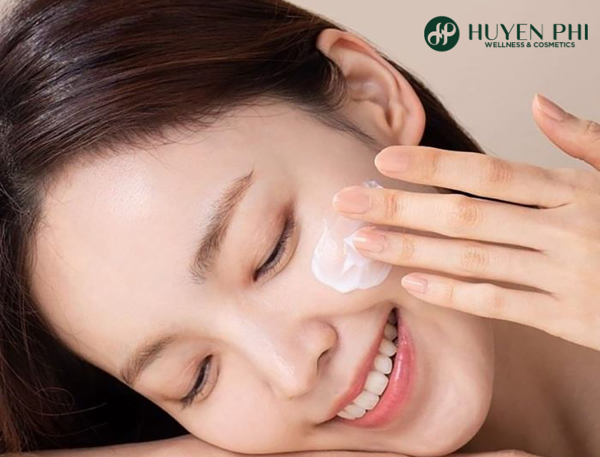 O Nha Co Nen Boi Kem Chong Nang Khong 2