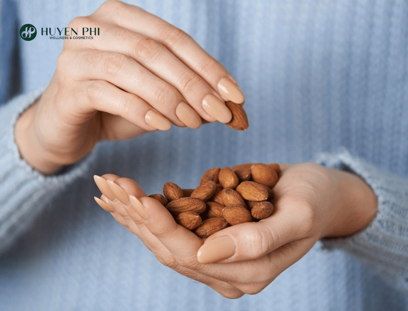 loại hạt nào chứa nhiều protein nhất