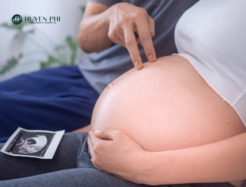 tam cá nguyệt là gì